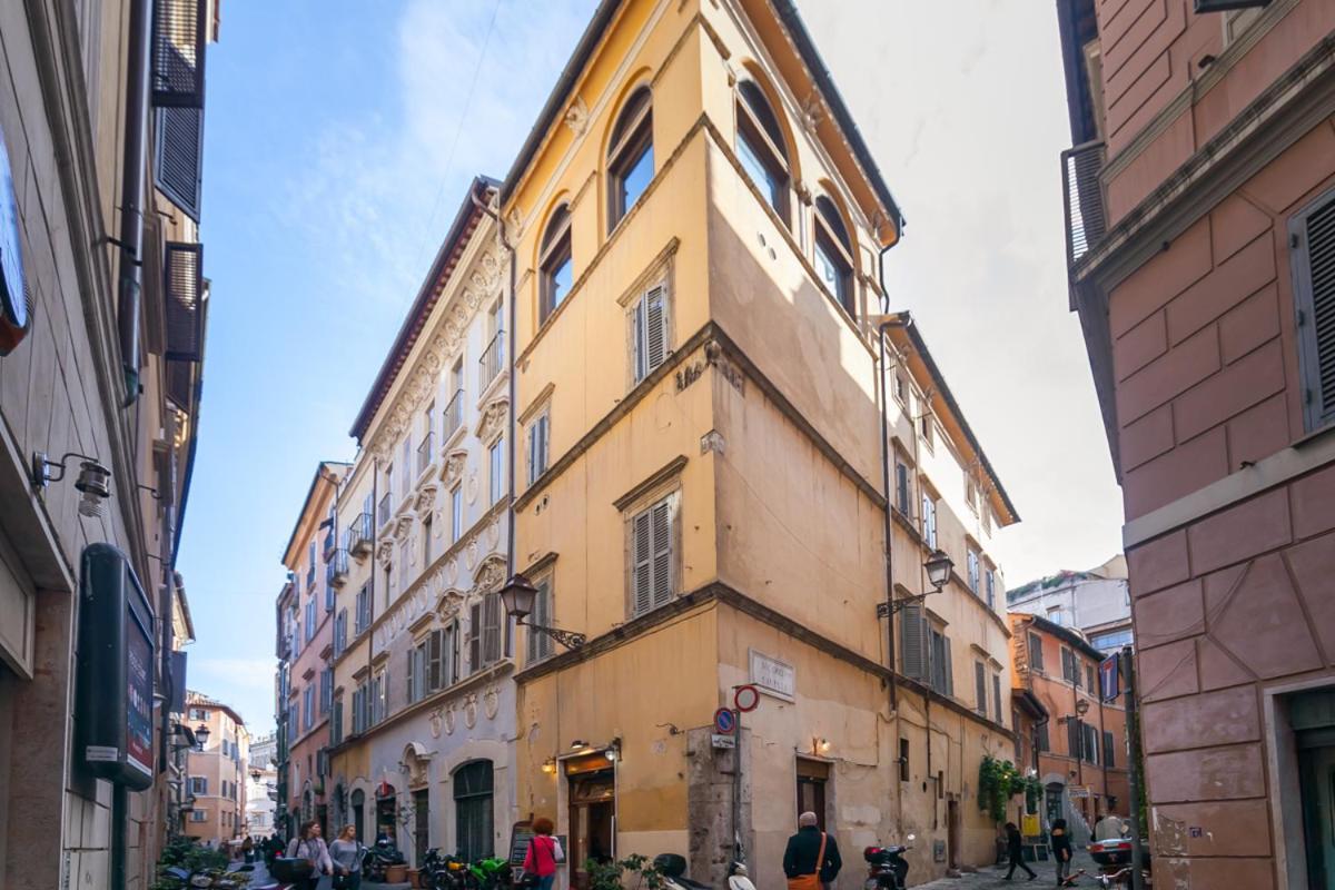 Domus Lupae -Live In The Heart Of Rome Roma Exterior foto